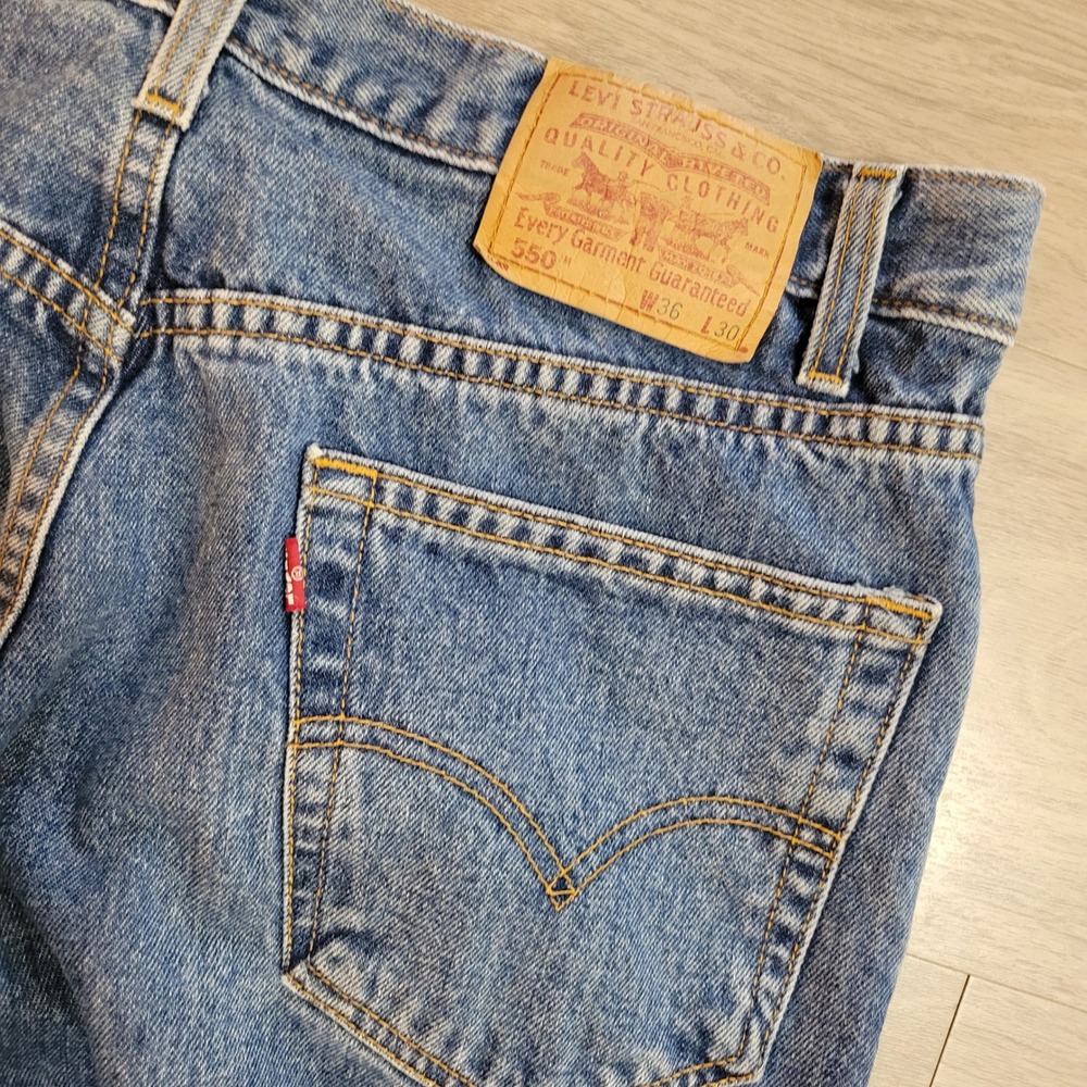 VTG '99 Levis 550 Relaxed Fit Jeans Men's 36x30(Actual 33x30) Denim Jeans - Picture 3 of 6